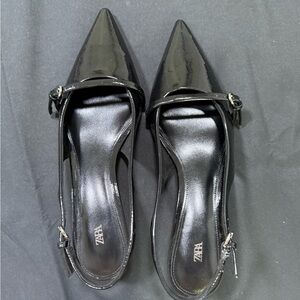 Zara Women's Glossy Black Heels